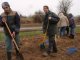 Les travailleurs de l'ESAT de Saint-Benoit-du-Sault accompagnés par leur (...)
